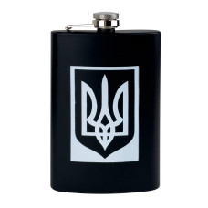 Набір фляга зі стопками 270 мл Герб GT-16 подарункова упаковка чорний (RZN-23105505) Набір фляга зі стопками 270 мл Герб GT-16 подарункова упаковка чорний (RZN-23105505)