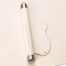 Силіконовий килимок зі качалкою для розкочування тіста Бежевий HP34547W (LG-2183953914) Силіконовий килимок зі качалкою для розкочування тіста Бежевий HP34547W (LG-2183953914)